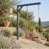 Schaukel bei Gefälle: So prüfst du den Standort – realistische Swingly Einarm-Schaukel im Garten